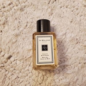 NWT Jo Malone Peony & Blush Suede Bath Oil.